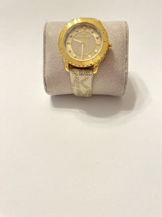 Michael Kors Runway Watch Gold-Tone With Pave Crystal Dial Face